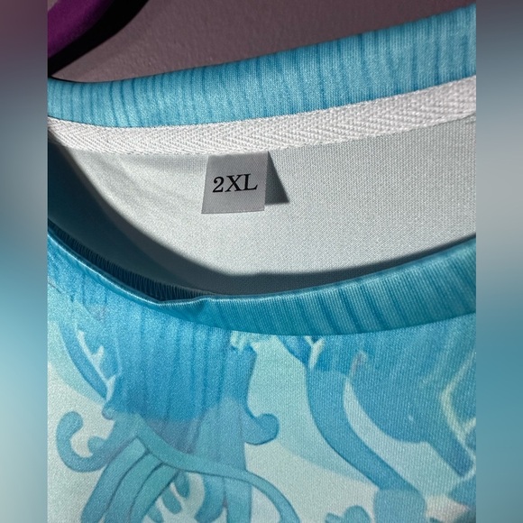 Blue Sea Turtle Graphic Sweatshirt - Picture 3 of 4